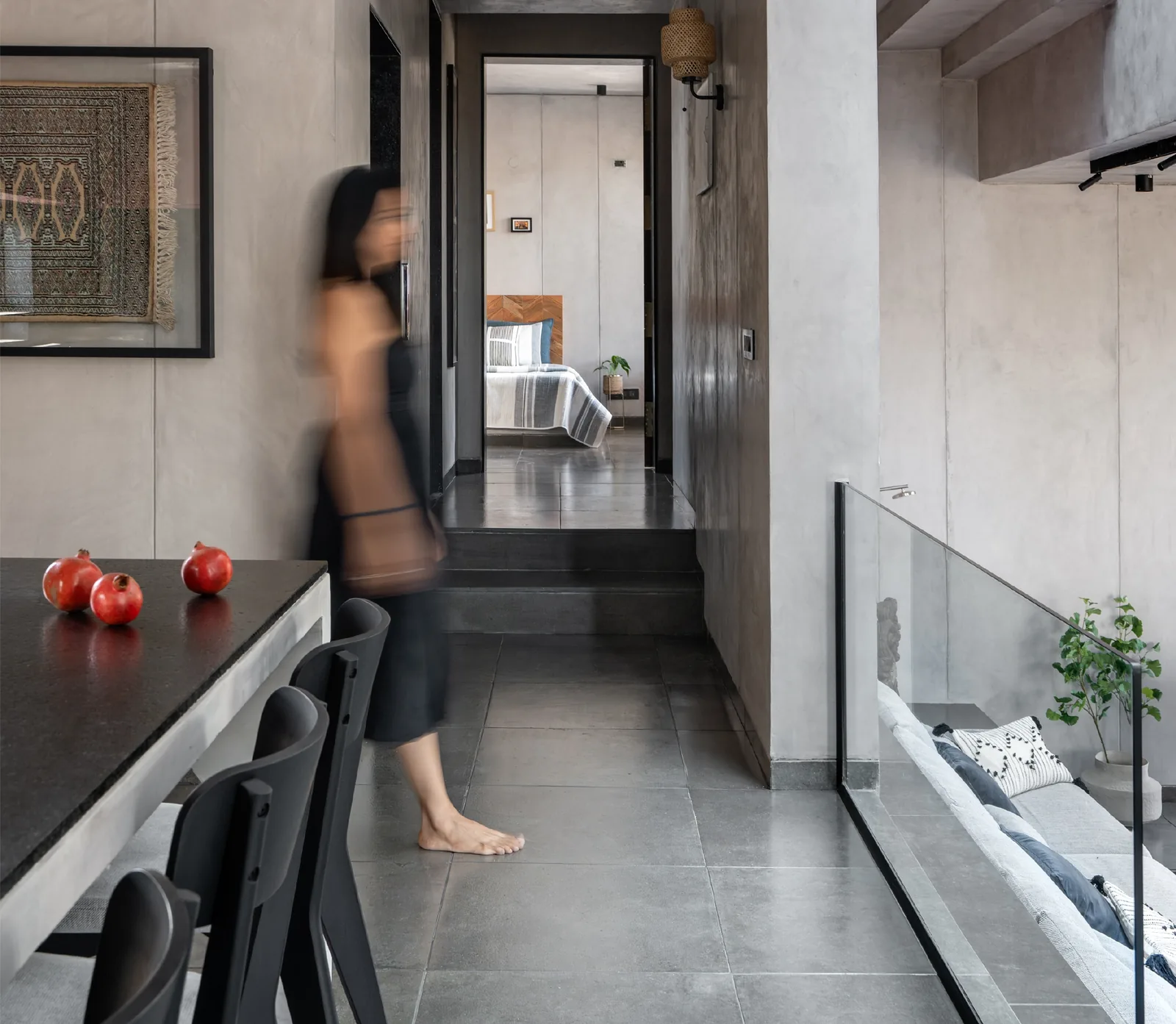 Kitchen and dining corridor in natural materials